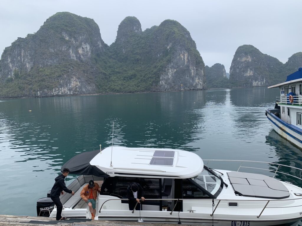 High-Flying & High-Class: Halong Bay Day Escape with Helicopter and Yacht from Hanoi
